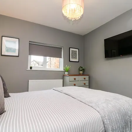 27 Westbourne Grove Scarborough